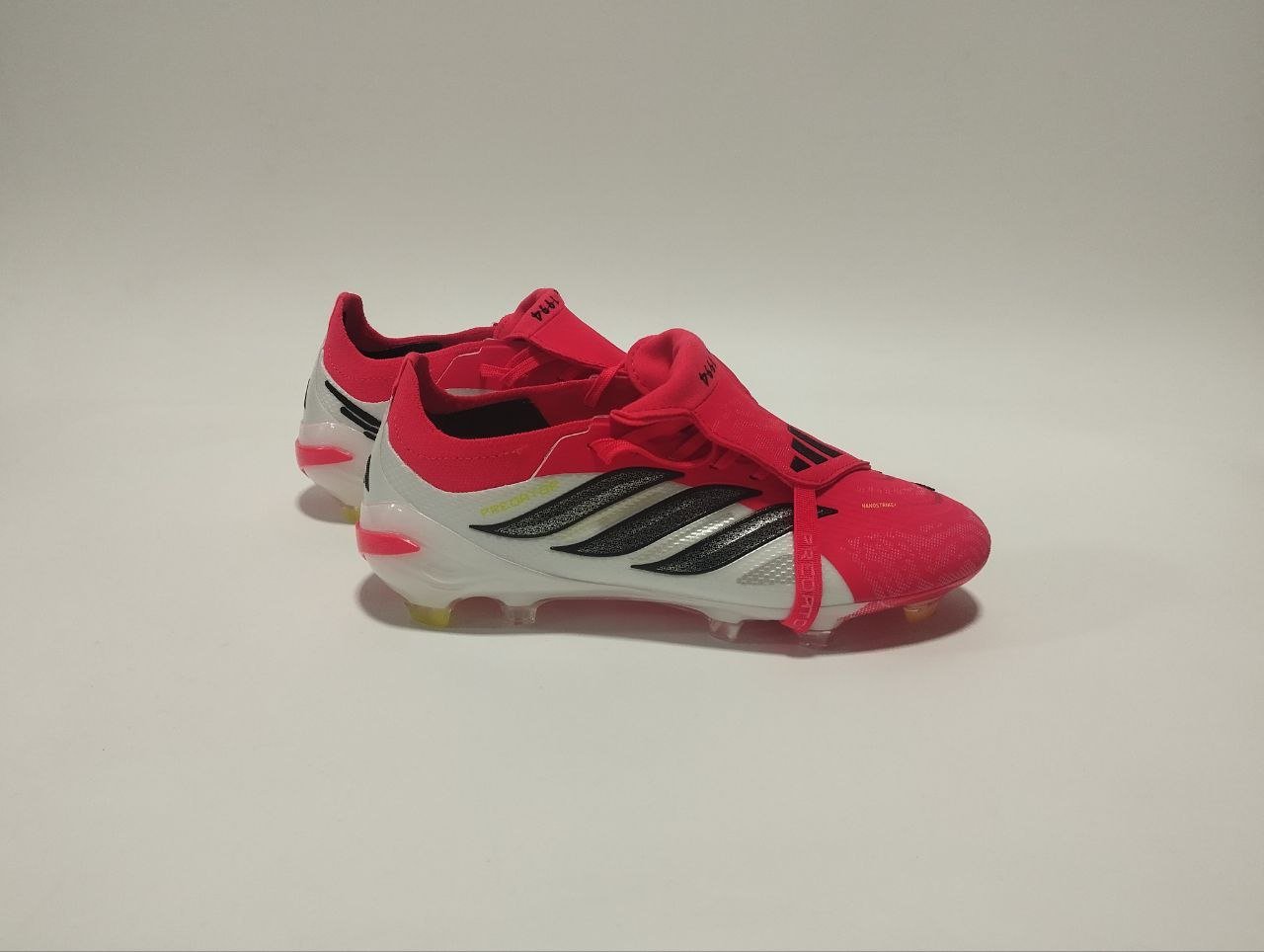 Бутсы Adidas Predator 2026. Новое